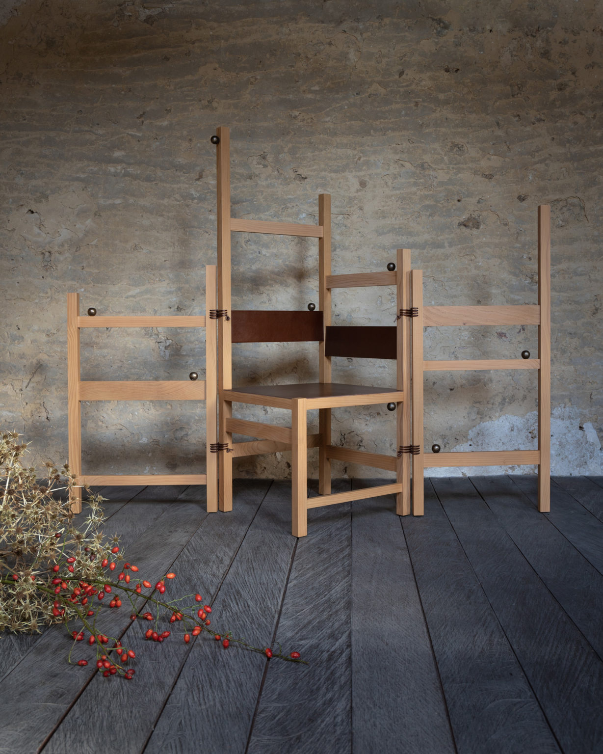 anthony_guerree_design_chairsoflosttime_verdurin_roland_tisserand_furnituredesign_1-1229x1536